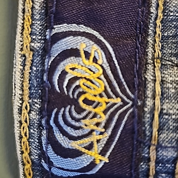 Angels blue jeans. Boot cut. Bling in the front. size 9. Great. Y2K Vintage - Picture 2 of 11